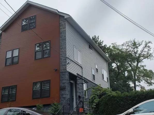 2458 5th St, Fort Lee, NJ 07024