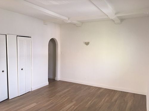 2nd image of 153 S Crescent Dr APT 7
