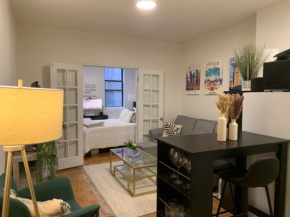 1st image of 25 Jones St APT 2D