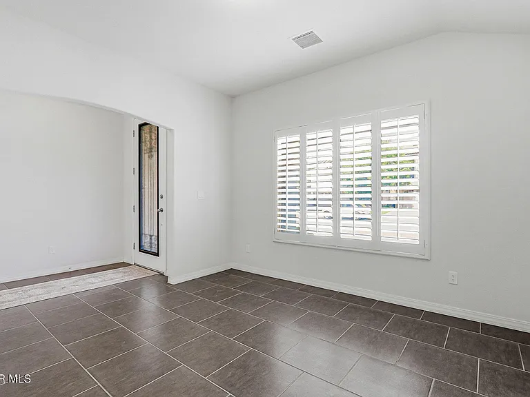 11381 Bullseye St — Photo 19