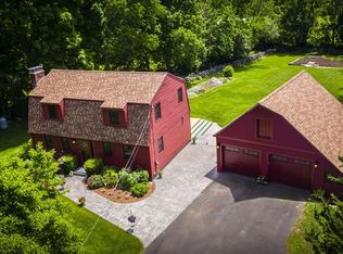 1 Rockrimmon St, Belchertown, MA 01007