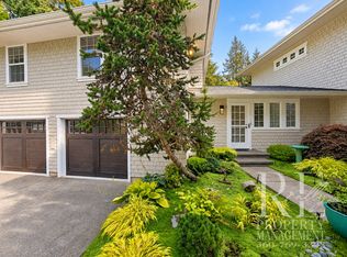 14444 Sunrise Dr NE, Bainbridge Island, WA 98110