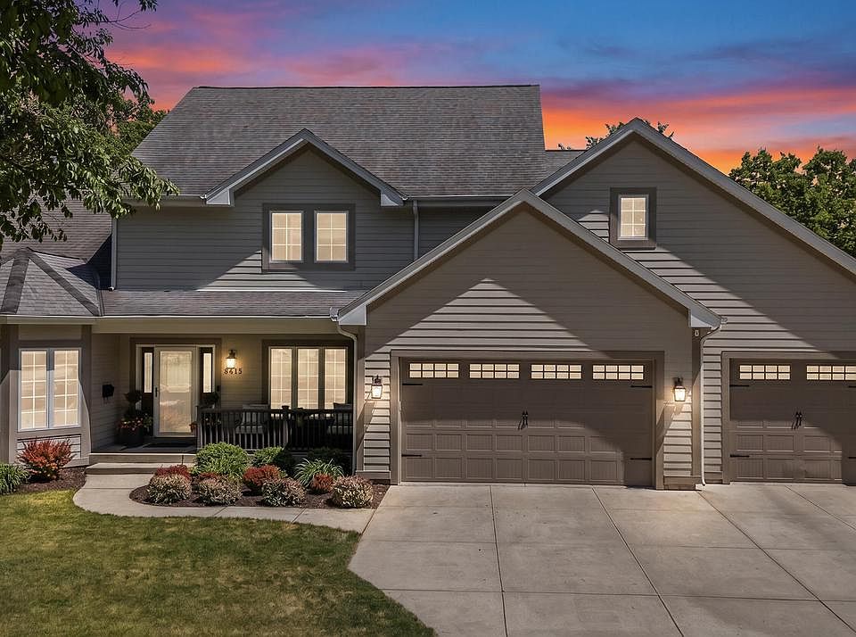 1st image of 8415 Ravenswood CIRCLE