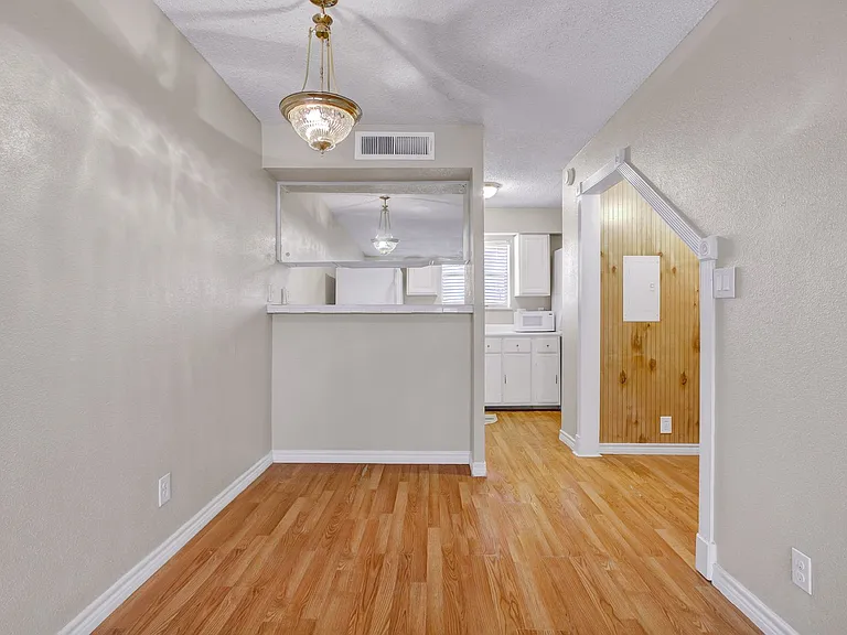 3243 Nacogdoches Rd #412 — Photo 10