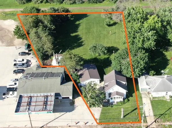 403 W Main St, Le Roy, MN 55951