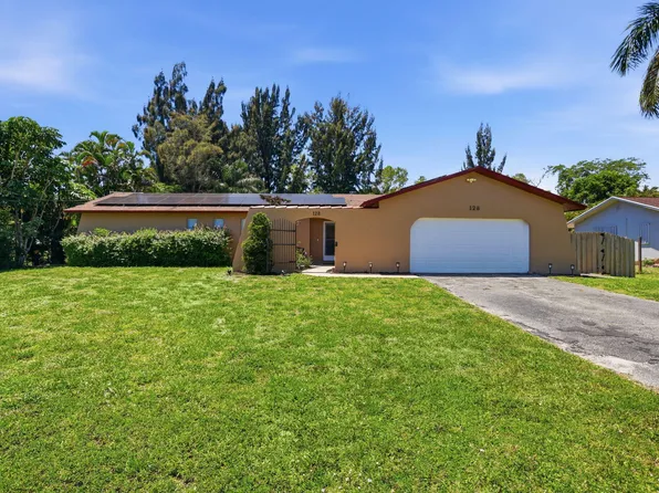 128 Barberton Road, Lake Worth, FL 33467