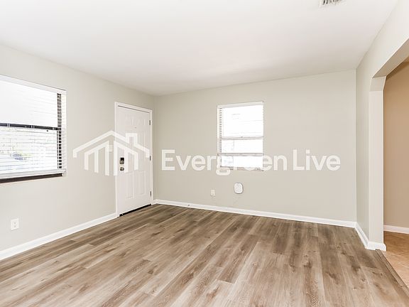 2nd image of 2342 Lake Lucina Dr E
