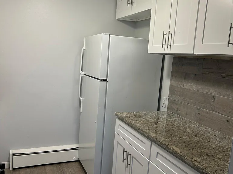 188 Palisade Ave #2D — Photo 3