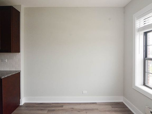 5th image of 725 Johnston Dr #21