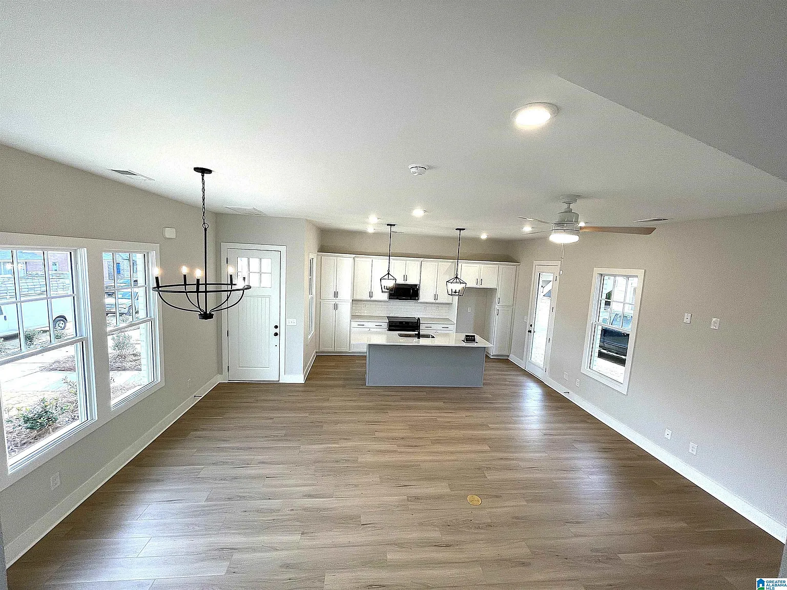 2 bed, 2.5 bath, $2,275 — Photo 3