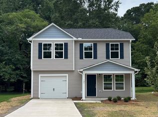 105 W Sater St, Pinetops, NC 27864