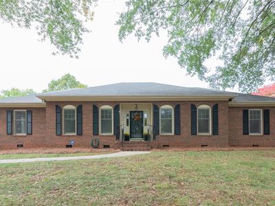 204 Heathcliff Pl, Winston Salem, NC, 27104