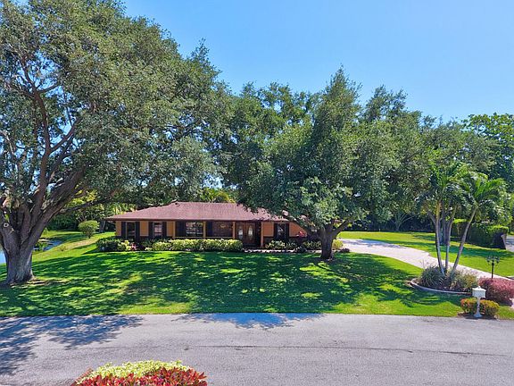 2nd image of 10950 SW 42nd Ct
