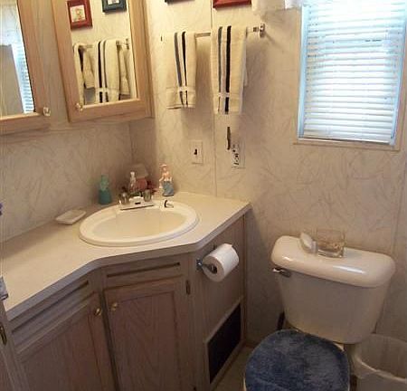 Extra large vanity and very clean bathroom 