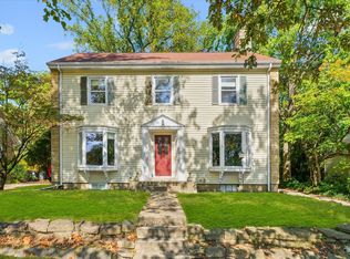 302 W Florida Ave, Urbana, IL 61801