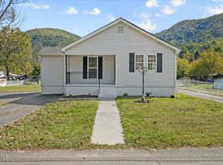 117 Cates Cor, Hampton, TN 37658