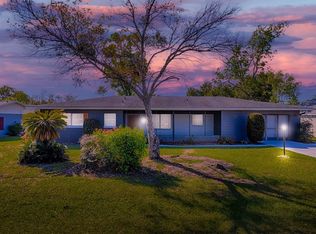 5 Oak St, Yalaha, FL 34797