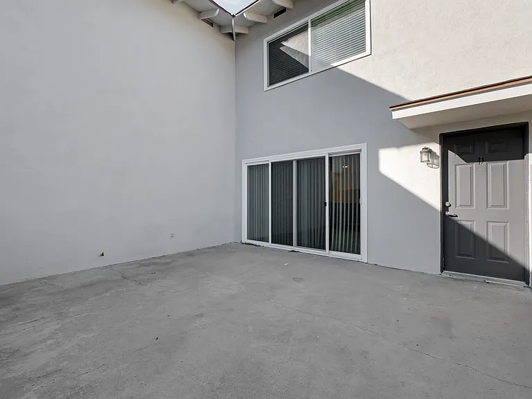 The CitiZen South Bay on Anza — Photo 37