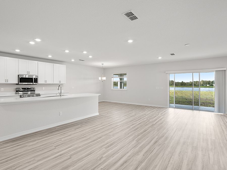 Move-in ready 2-story home for sale in St. Cloud, FL, with 4 bedrooms plus a loft!