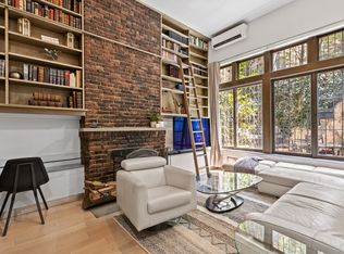10 Charles St #A1, New York, NY 10014