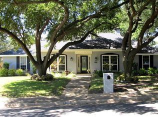 7105 Claybrook Dr, Dallas, TX 75231
