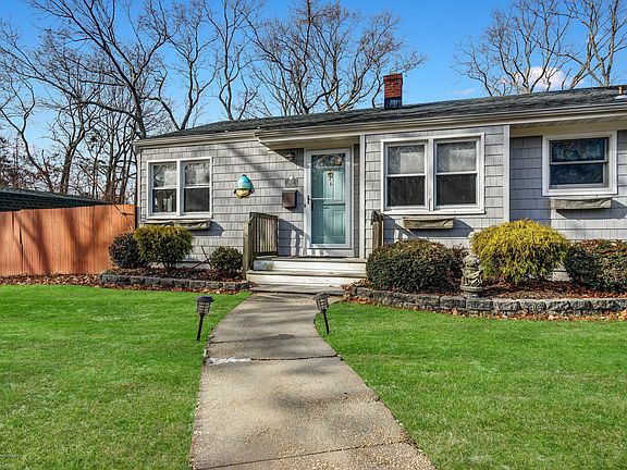4th image of 1107 New Jersey Ave