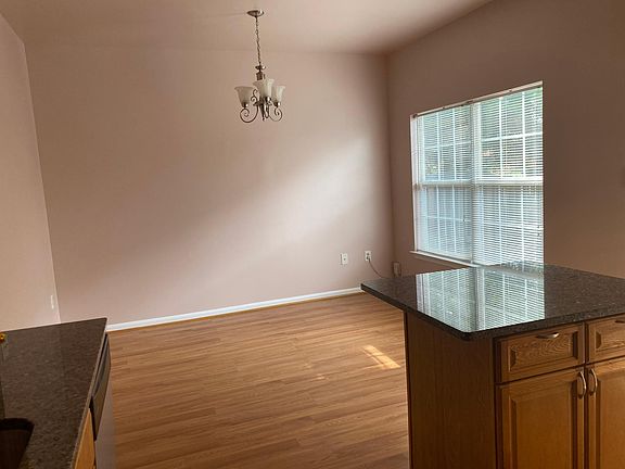 4th image of 15708 Lansdale Pl