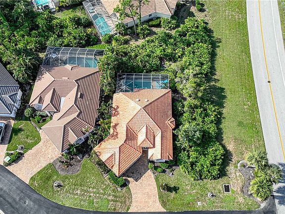 2nd image of 3925 Cape Cole Blvd