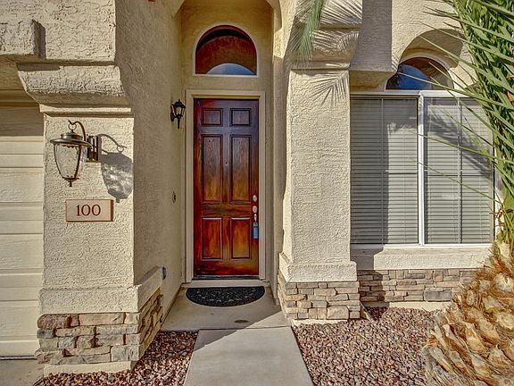 3rd image of 100 S Pineview Pl