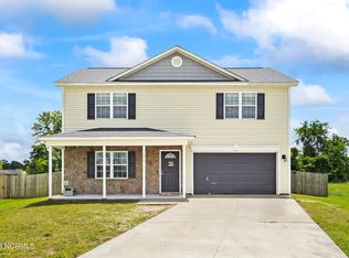 122 Waverly Way, Jacksonville, NC 28540
