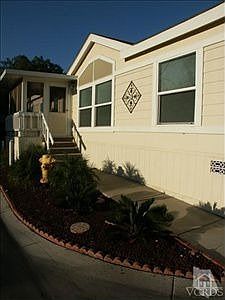 3rd image of 1150 Ventura Blvd #13C