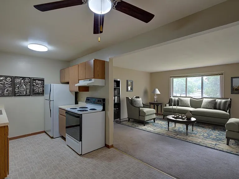 100 Sunset Ln #6 — Photo 22