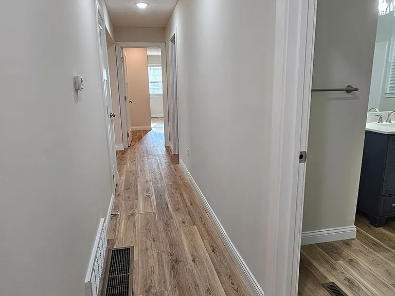 395 W Crocus Dr — Photo 13