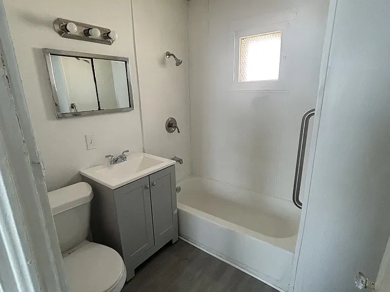 6819 Hope Ave — Photo 6