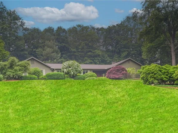 77 Indian Hill Road, Pound Ridge, NY 10576