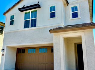 26421 N 24th Gln, Phoenix, AZ 85085