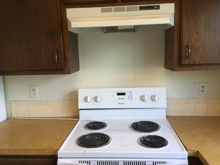 1015 Hover St #1 — Photo 6