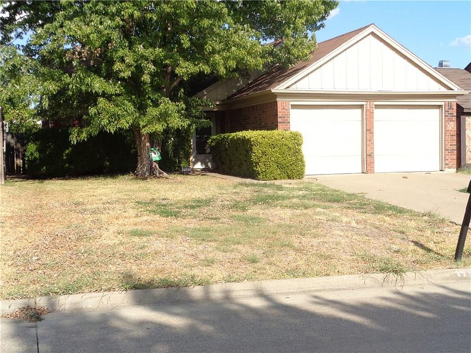 1st image of 5509 Blue Spruce Dr