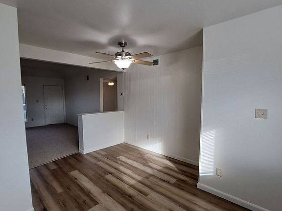 5th image of 2932 N Channing Way #2958