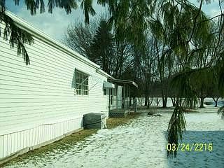 2nd image of 109 Pine St