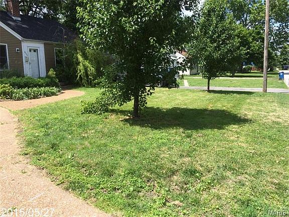 3rd image of 4525 Holman Ln