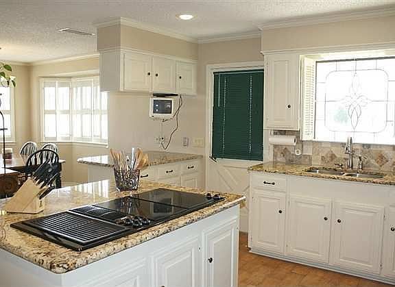 5th image of 11958 County Road 283 E