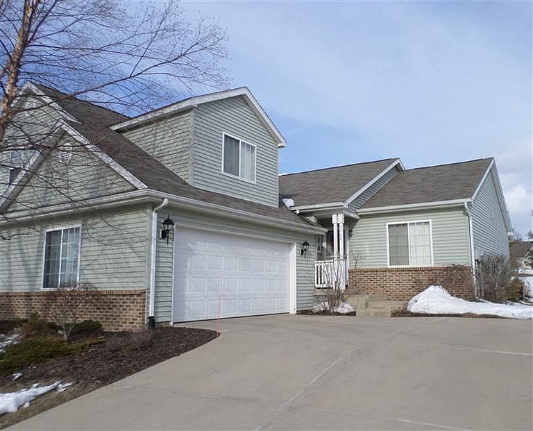 1st image of 2908 Lakepointe Dr