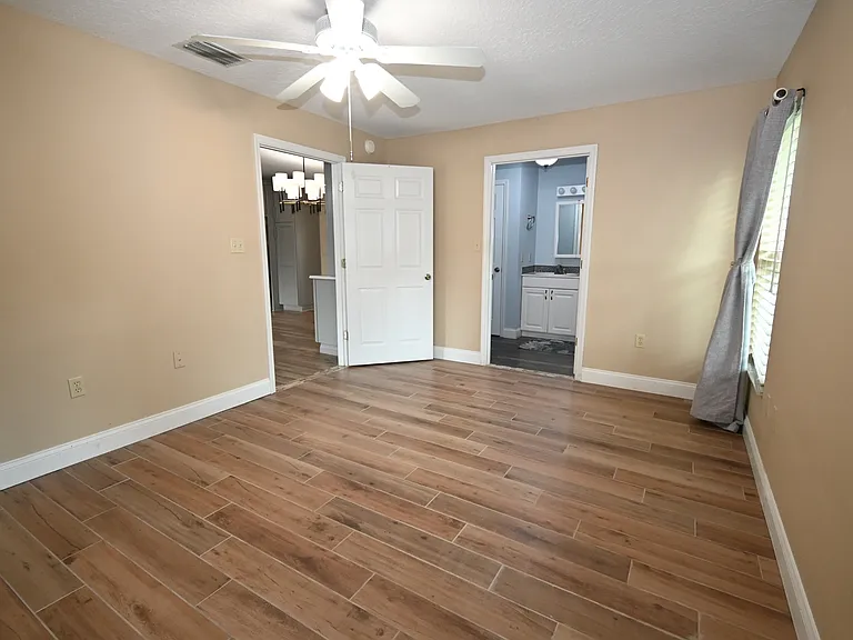 985 Quail Run — Photo 13