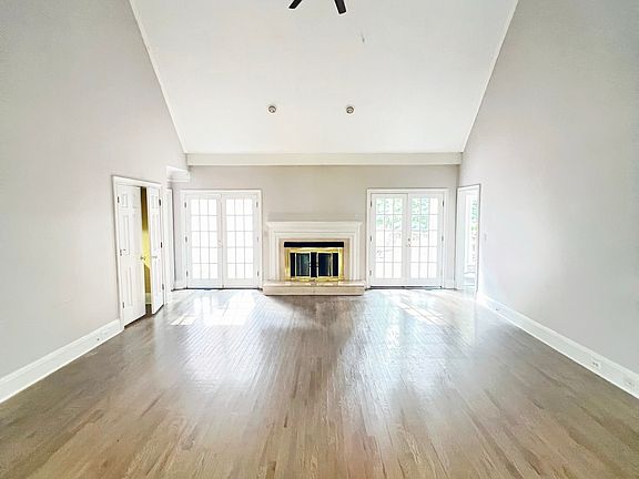 4th image of 9620 Haverhill Ln