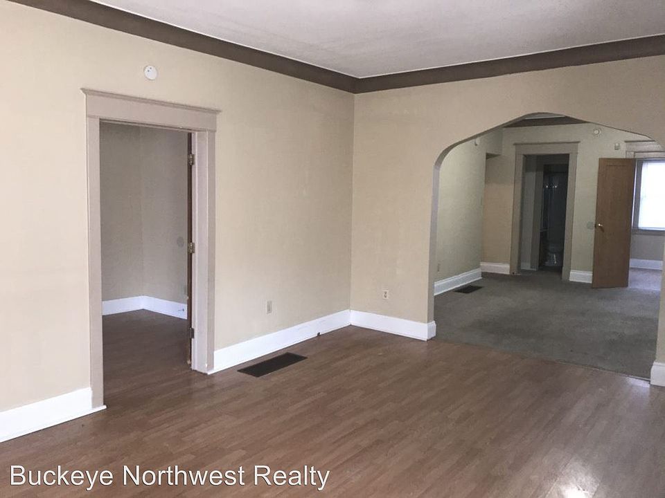 2278 Warren St, Toledo, OH 43620 Zillow