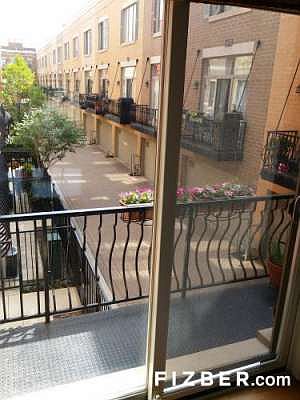 5th image of 849 W Ohio St Unit 17W