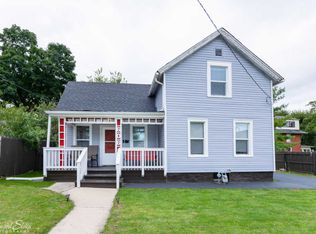 606 Grace St, Elgin, IL 60120