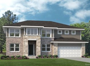 51543 Canal Dr, Macomb, MI 48042