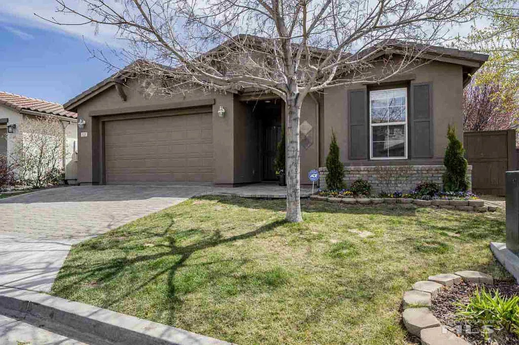 520 Martingale Ct photo 1